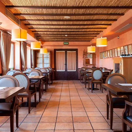 Ac Ciudad De By Marriott מלון 4*